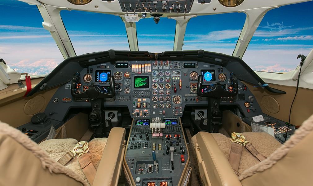 aereo d'affari Dassault Falcon 900